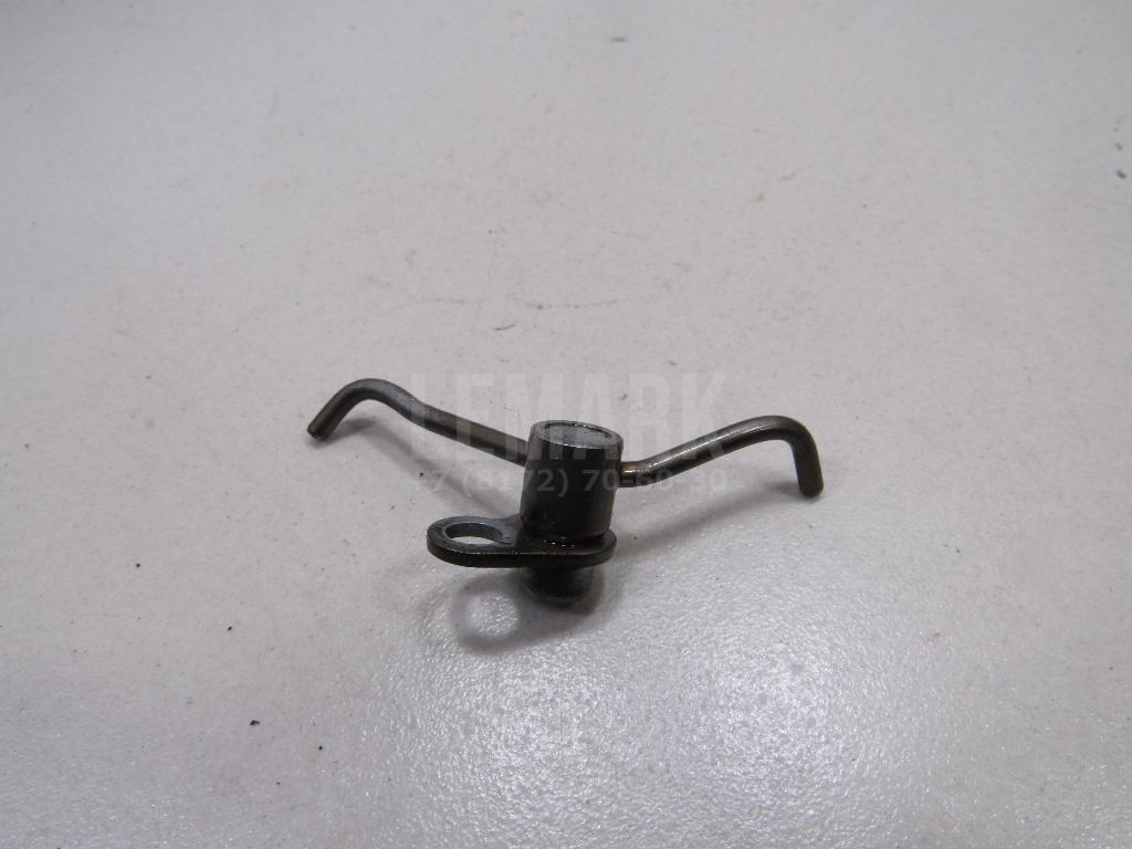 Форсунка масляная 1570831030 Toyota