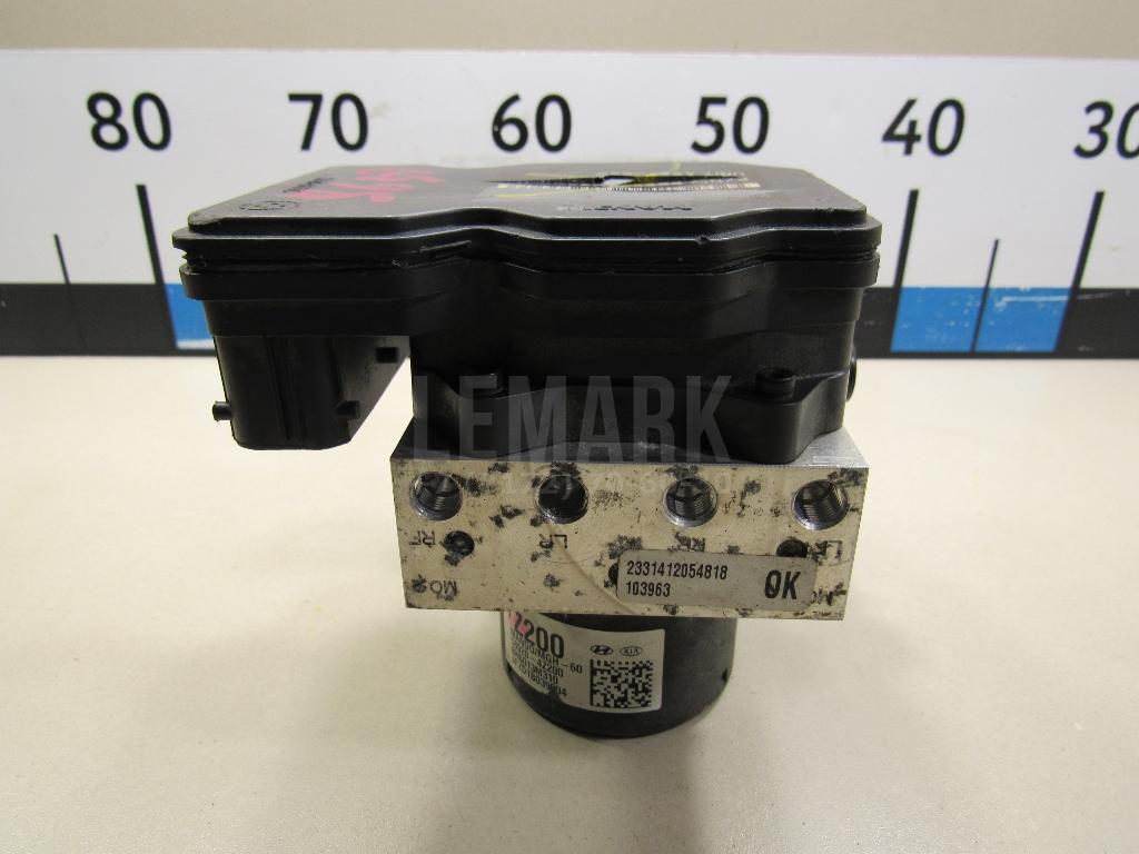 Блок ABS (насос) 589204Z200 Hyundai-Kia