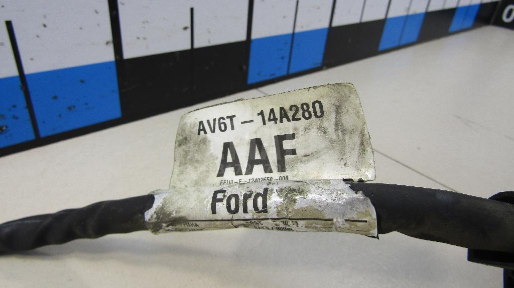 Провод стартера для  Ford Focus II 2008-2011