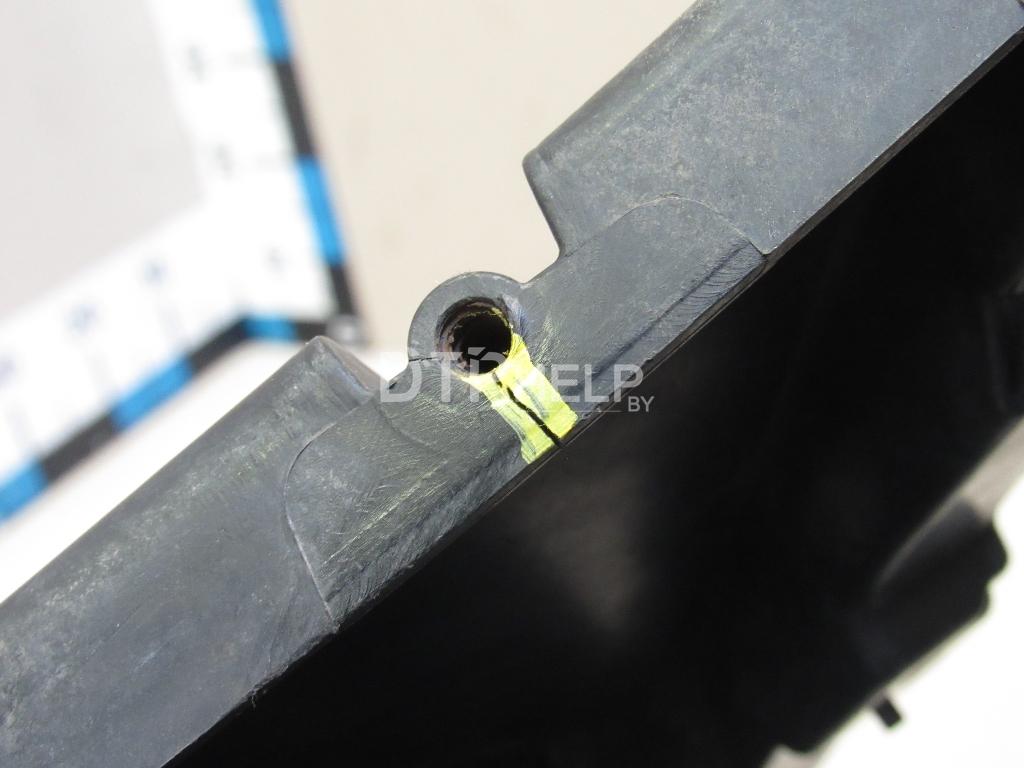Фото Кронштейн заднего бампера правый для BMW 7-serie F01/F02  2009