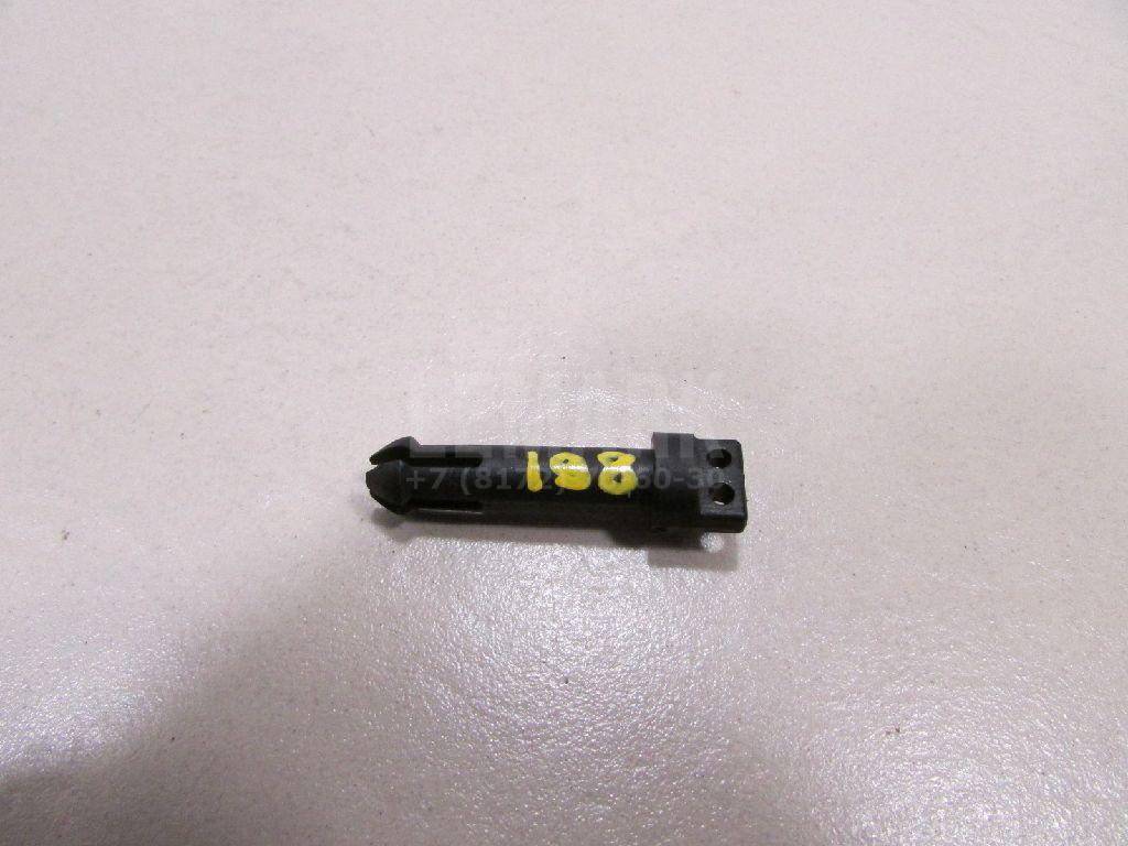Петля бардачка 5J0858745 VAG
