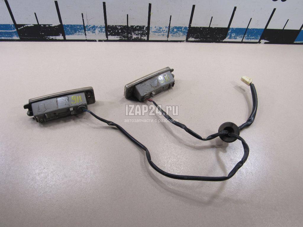 8127030261 Фонарь подсветки номера Toyota GS 300/400/430 (2005 - 2011)  купить бу по цене 820 руб. Z16659213 - iZAP24