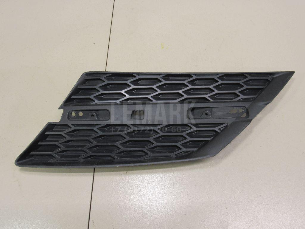 Решетка радиатора левая 5310642010 Toyota