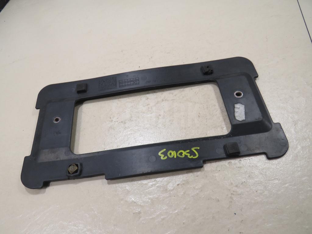 Рамка под номер для  BMW 3-serie F30/F31/F80 2011-2020