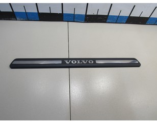 Накладка порога (внутренняя) для Volvo XC70 Cross Country 2000-2007 с разбора состояние хорошее