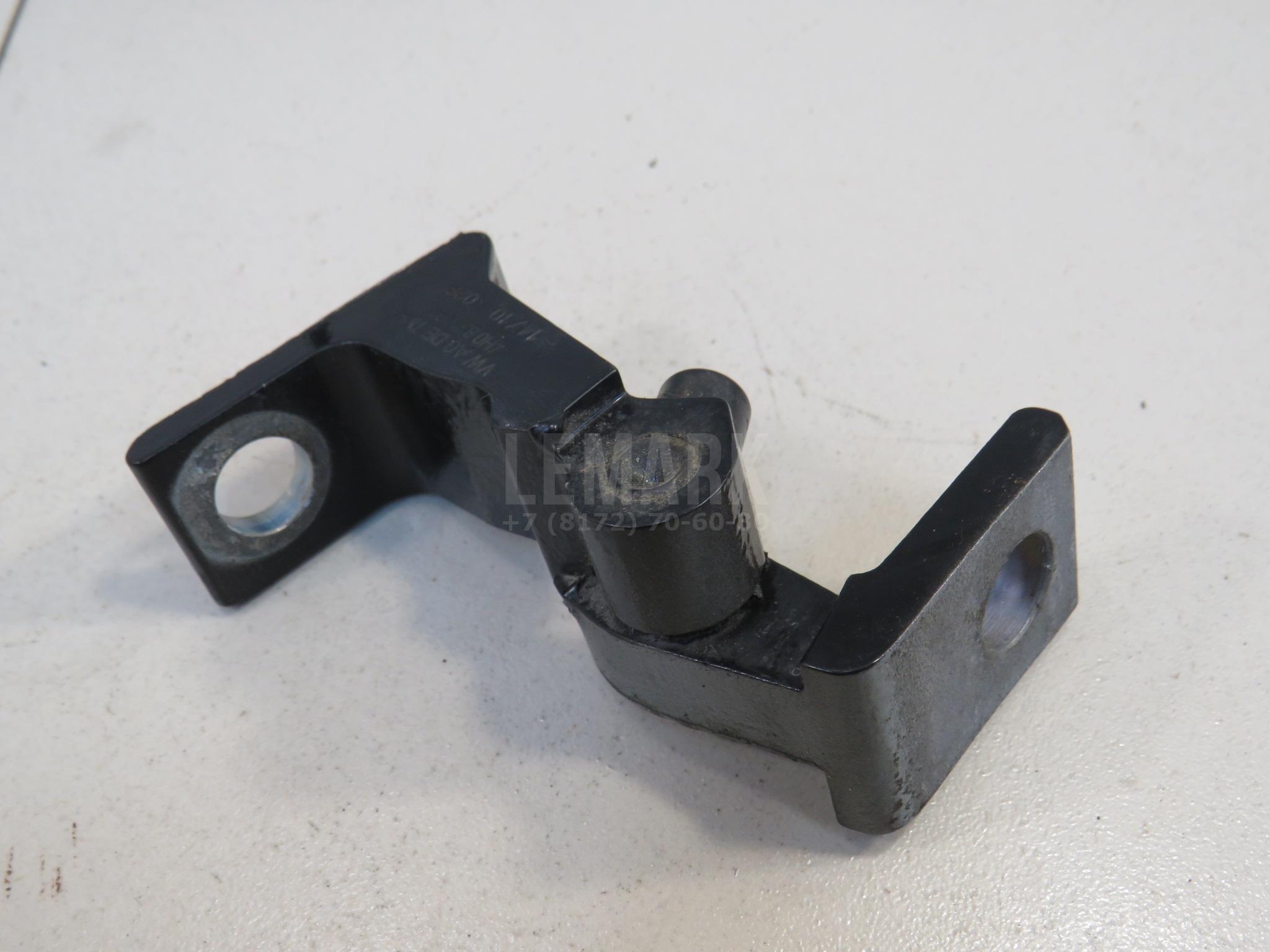 Петля двери для  Audi Q6 2022