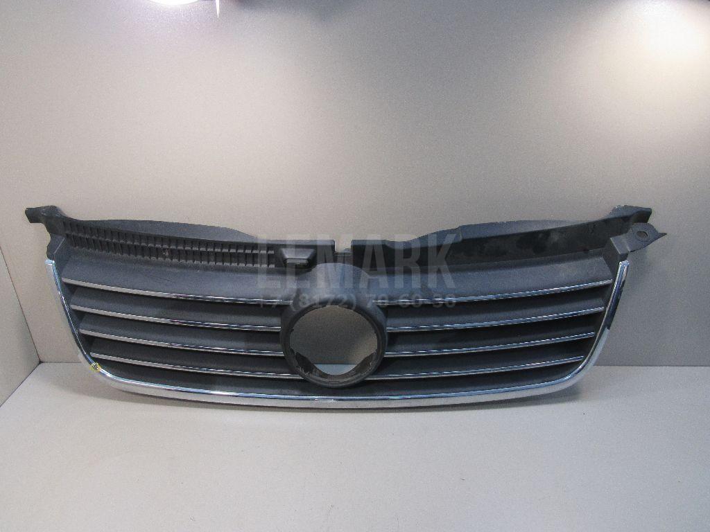 Решетка радиатора 3B0853651L VAG