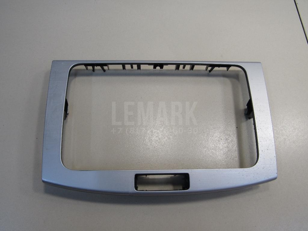 Рамка магнитолы 3AA858069HNV1 VAG