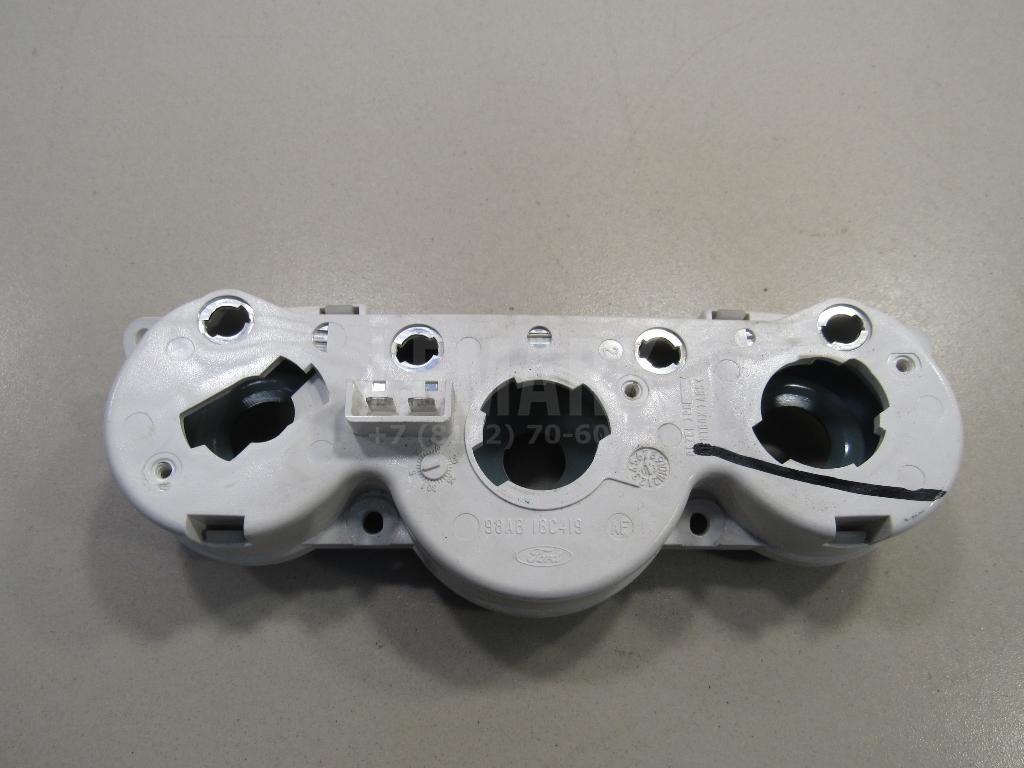 Блок управления отопителем для  Ford Fiesta 2001-2008