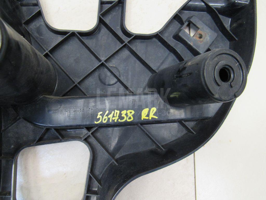Кронштейн заднего бампера правый для  BMW X3 E83 2004-2010