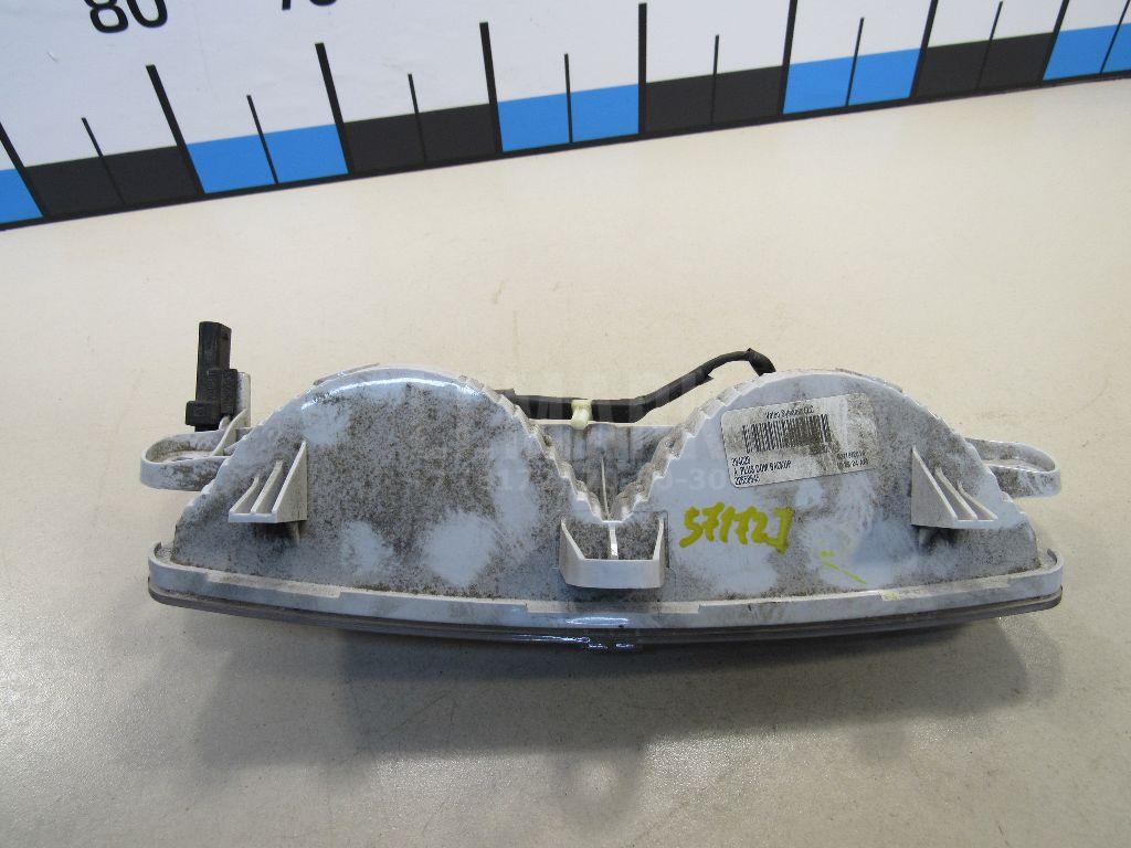 Фонарь задний в бампер для  BMW X3 E83 2004-2010