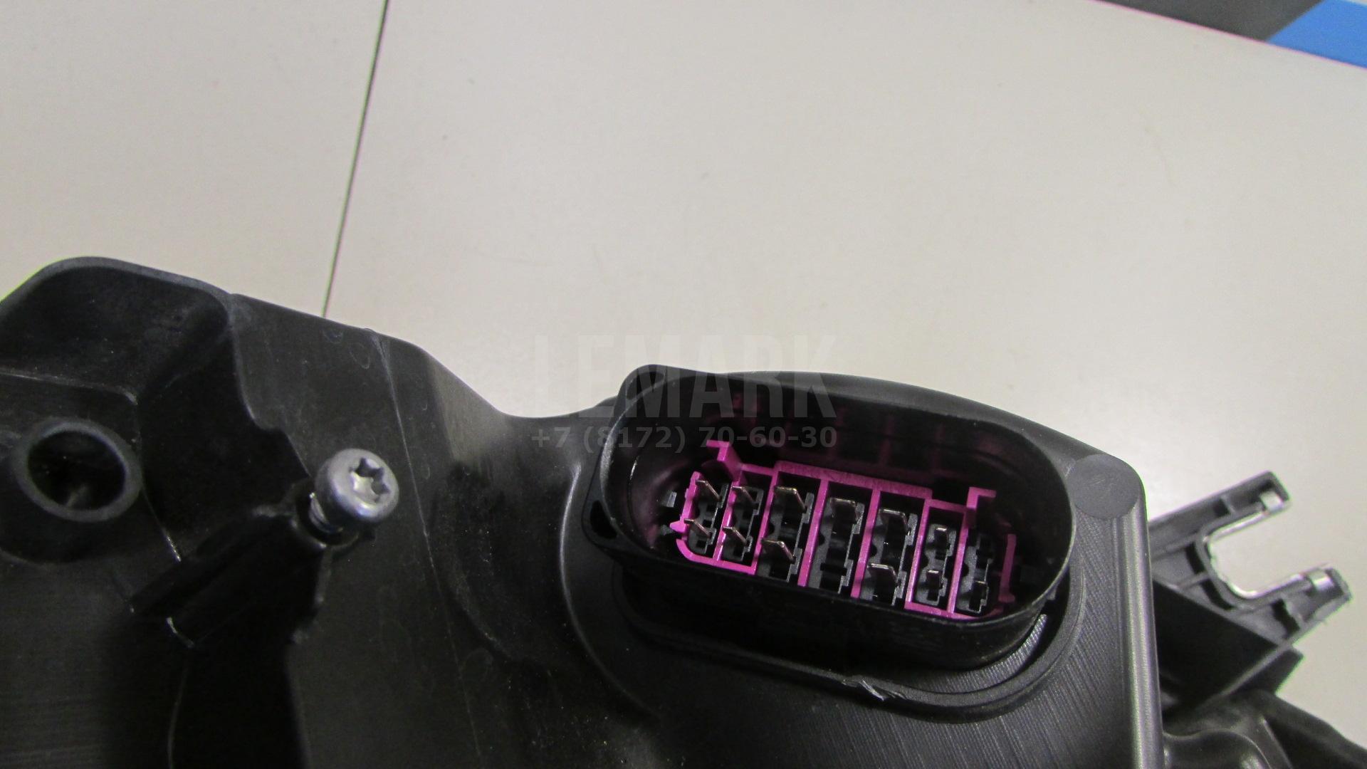 Фара правая для  Ford Focus II 2005-2008