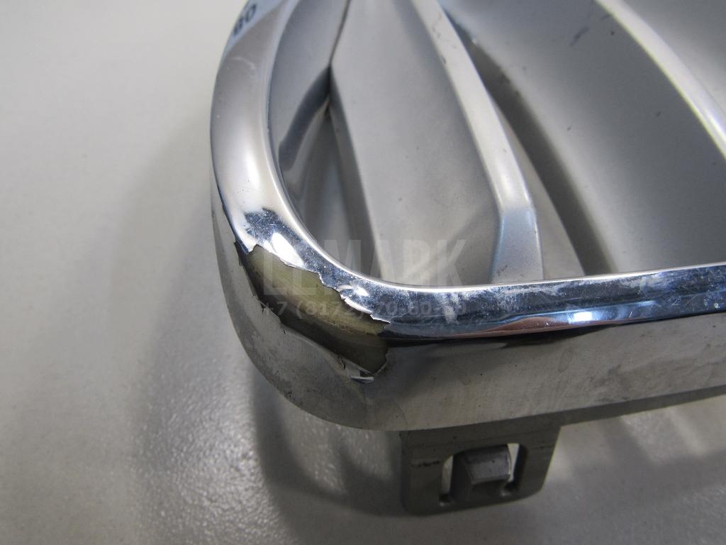 Решетка радиатора левая для  BMW 7-serie F01/F02 2008-2015