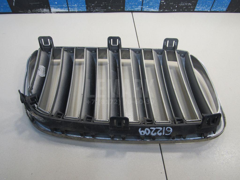Решетка радиатора левая для  BMW 7-serie F01/F02 2008-2015