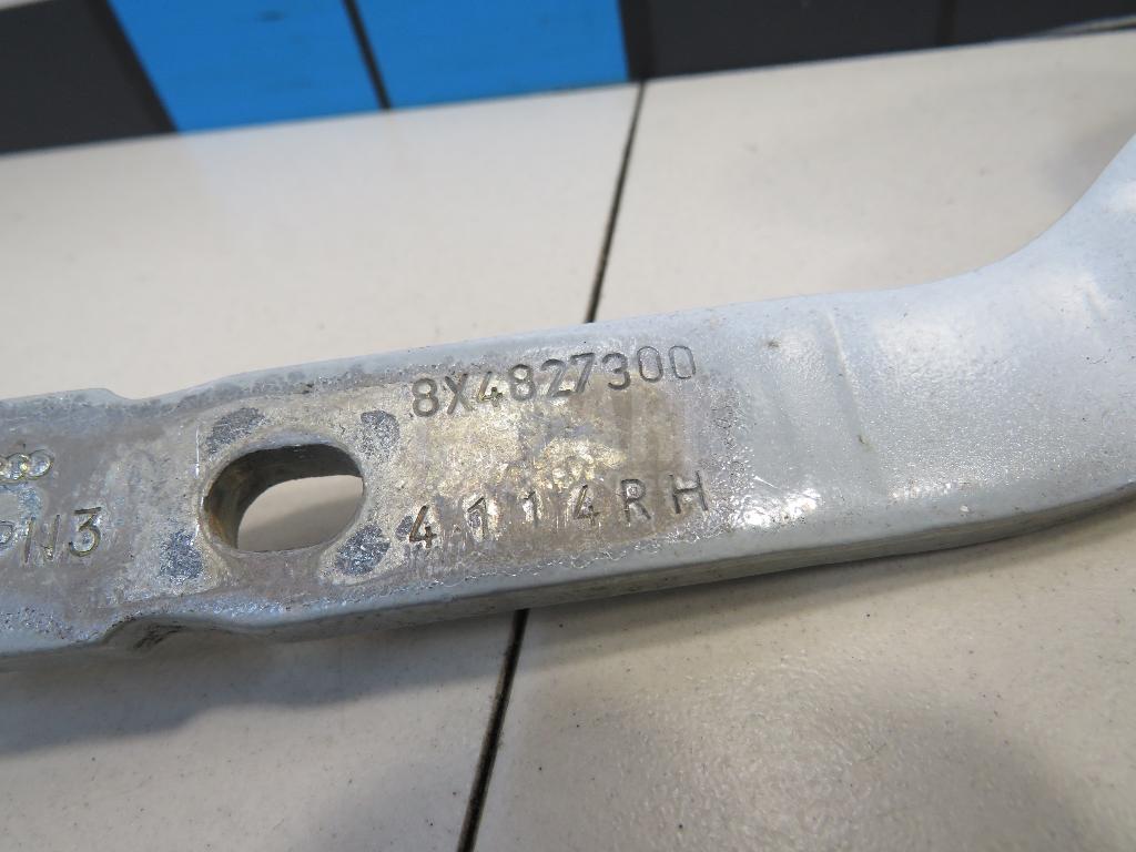 Петля двери багажника для  BMW X5 G05 2018