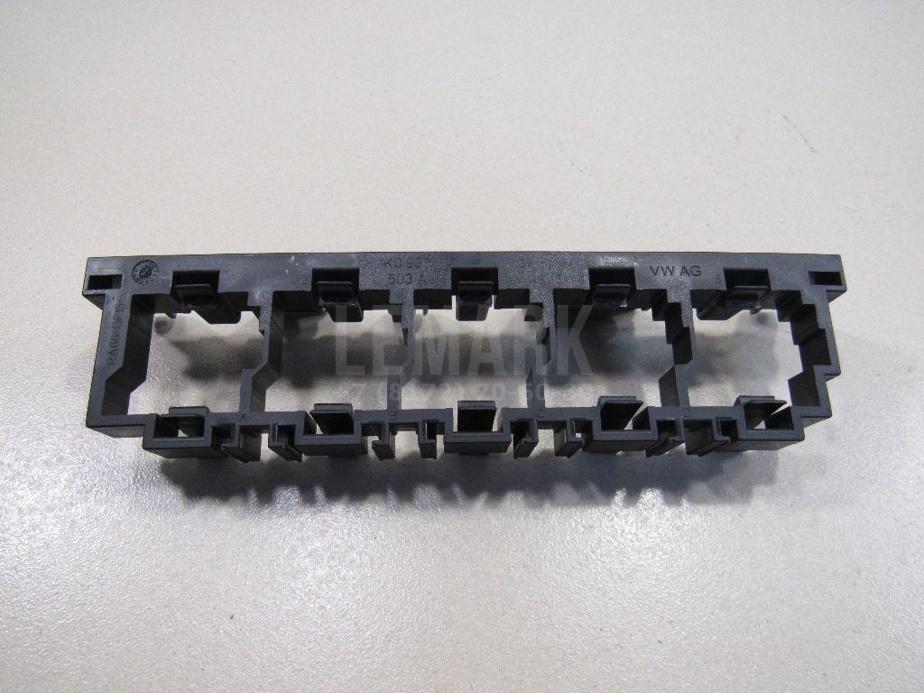 Блок реле для  BMW 4-serie G22/G23 2020