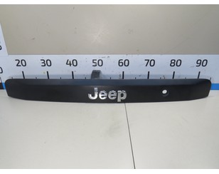 Накладка двери багажника для Jeep Compass (MK49) 2006-2016 с разборки состояние отличное