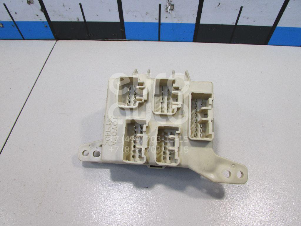 8272048010 Блок предохранителей Toyota RX 300 (1998 - 2003) купить бу Z26949176 