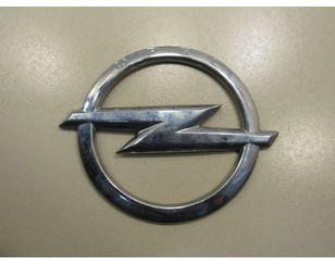 Эмблема на крышку багажника для Opel Astra J 2010-2017 БУ состояние хорошее