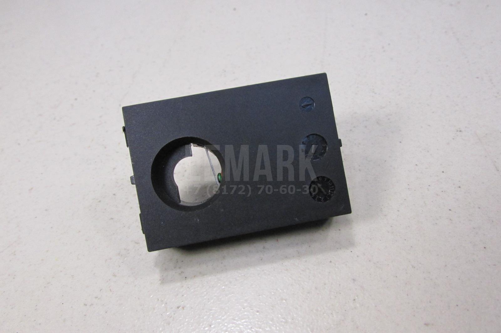 Кнопка открывания багажника 3C09598329B9 VAG