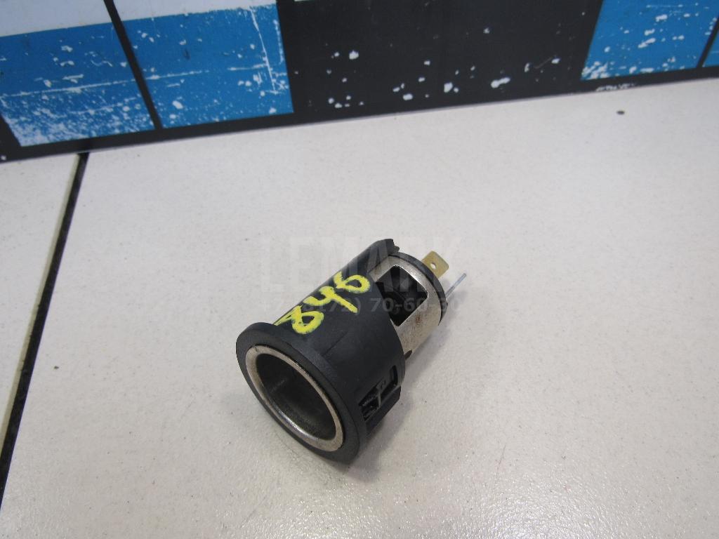 Гнездо прикуривателя 25331BC600 Nissan