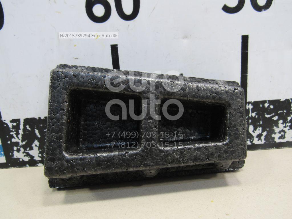Volvo 31448132 Наполнитель переднего бампера