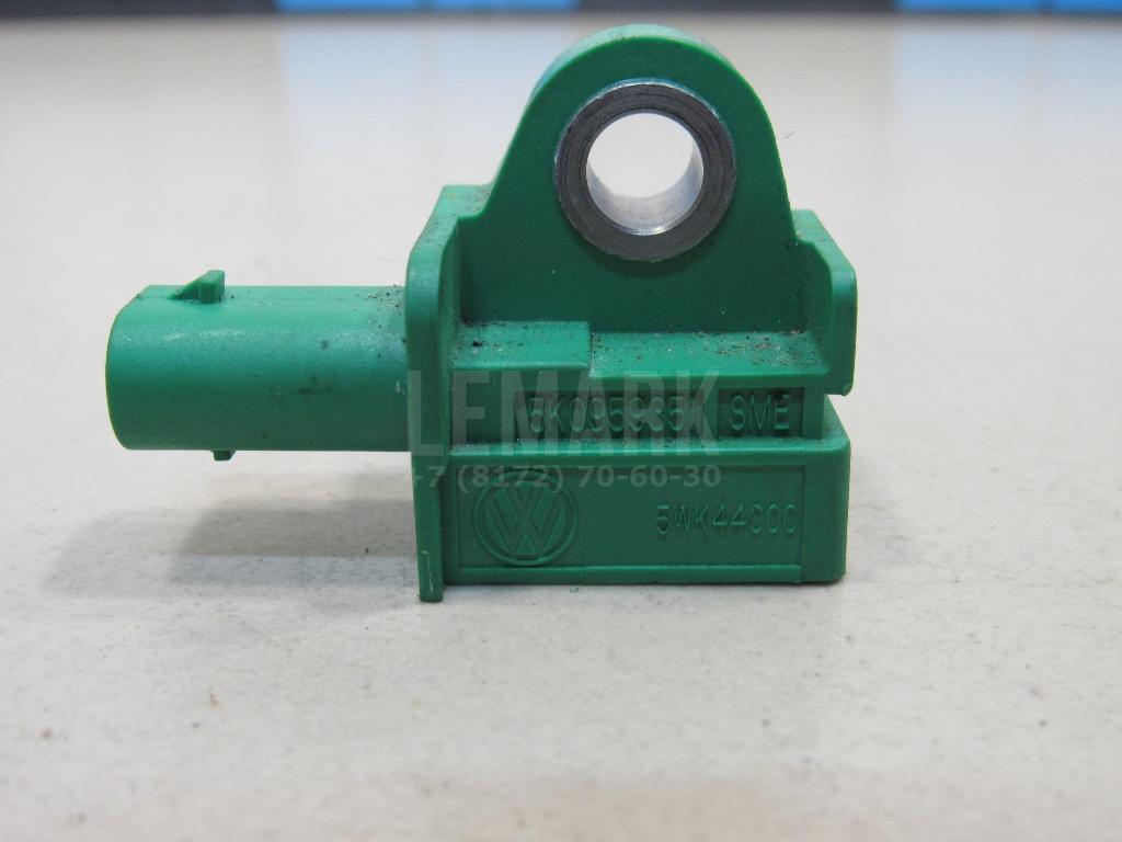 Датчик AIR BAG 5K0959351 VAG
