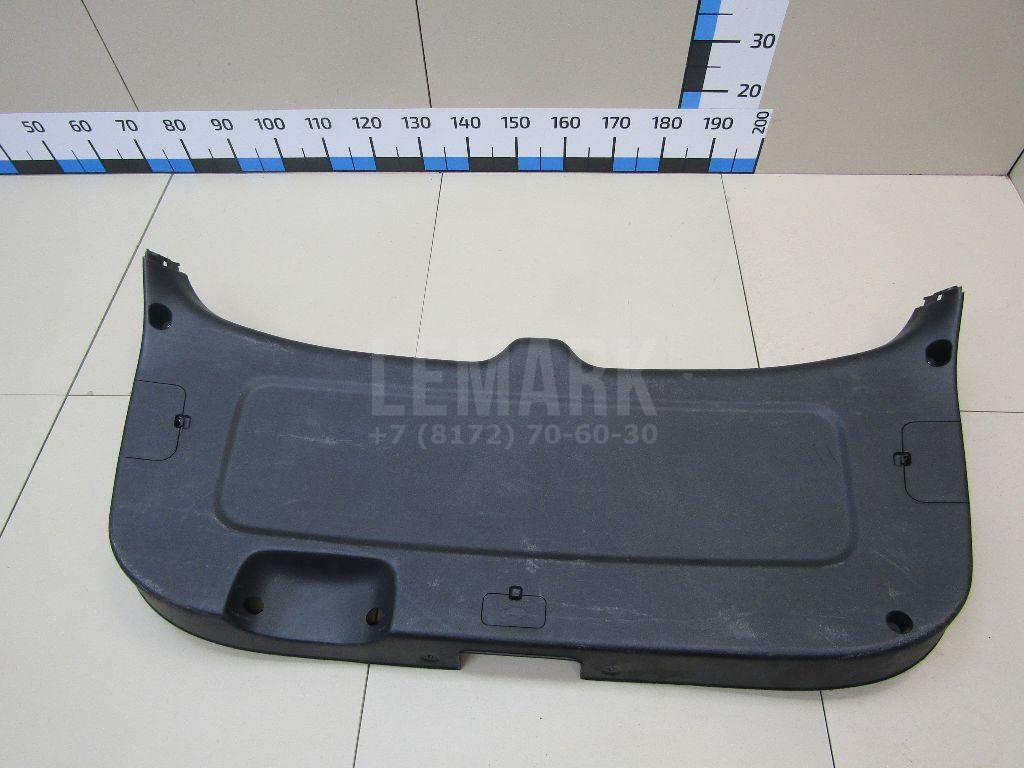 Обшивка двери багажника 817502P000VA Hyundai-Kia