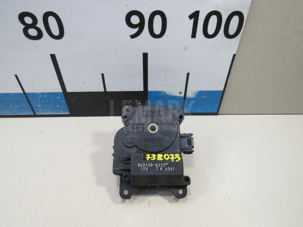 Моторчик заслонки отопителя 8710642130 Toyota
