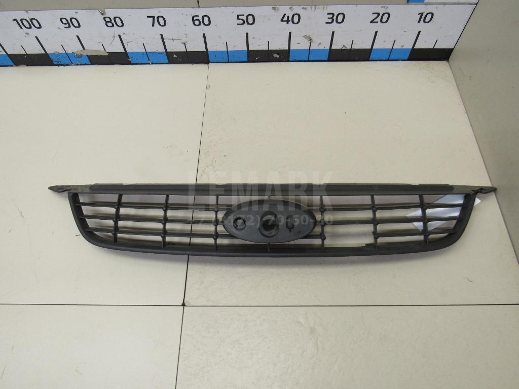 Решетка радиатора 1676410 Ford