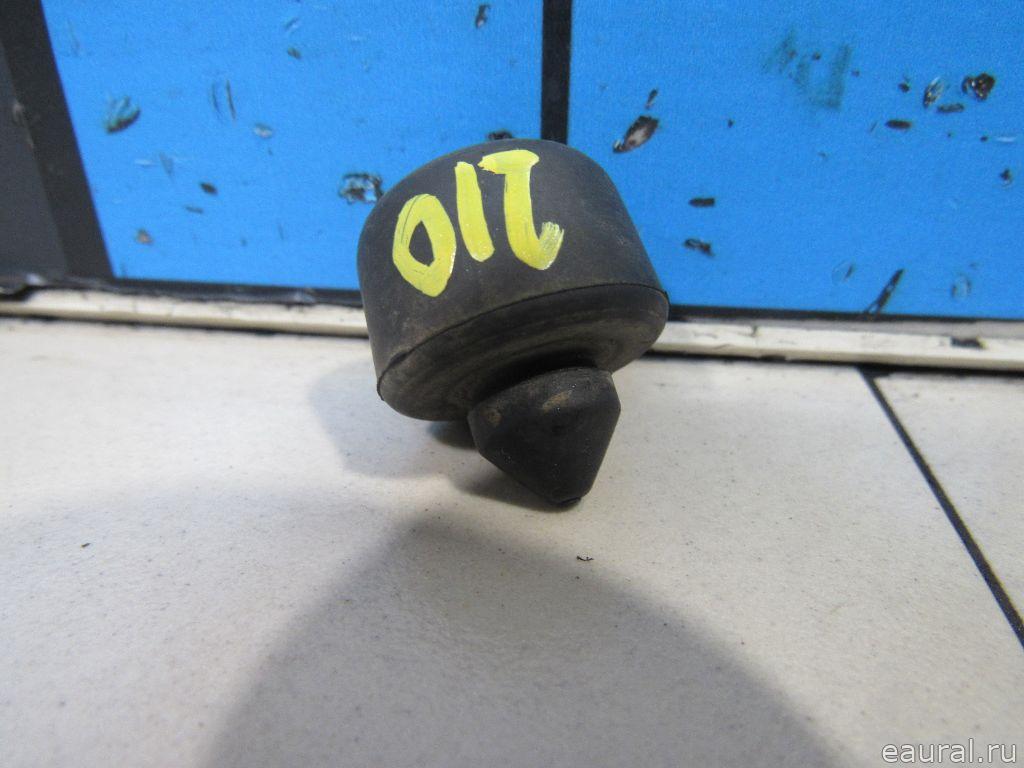 Отбойник капота