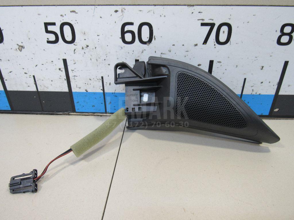 Крышка зеркала внутренняя правая 5K0837974K82V VAG