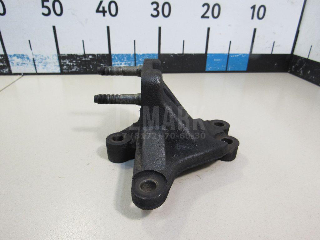 Кронштейн двигателя правый 216702B000 Hyundai-Kia
