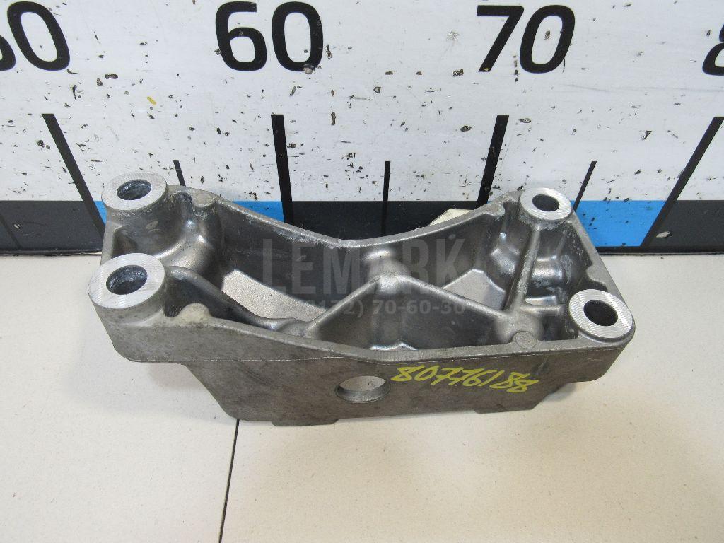 Кронштейн опоры двигателя 1K0199117AN VAG