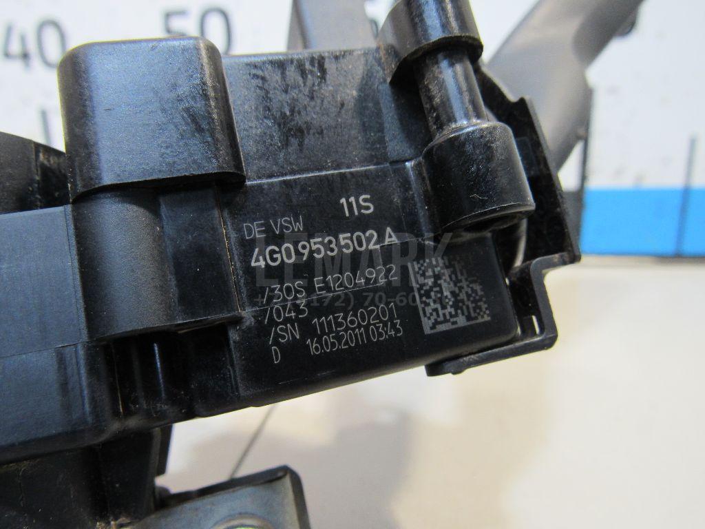 Переключатель подрулевой в сборе для  BMW 1-serie E82/E88 2007-2013