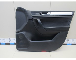 Обшивка двери передней правой для VW Touareg 2010-2018 б/у состояние хорошее