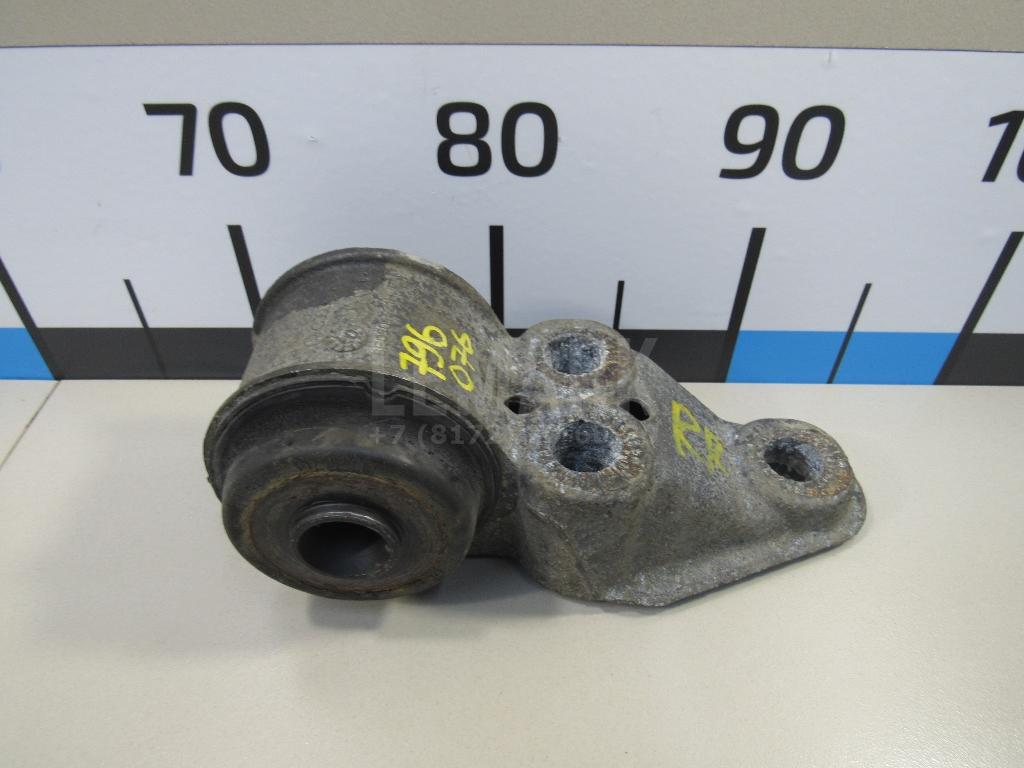 Сайлентблок задней балки правый 4B0501522E VAG