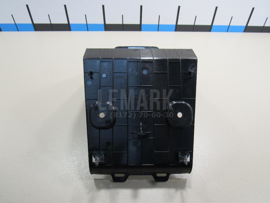 Накладка (кузов внутри) для  BMW 3-serie F30/F31/F80 2011-2020