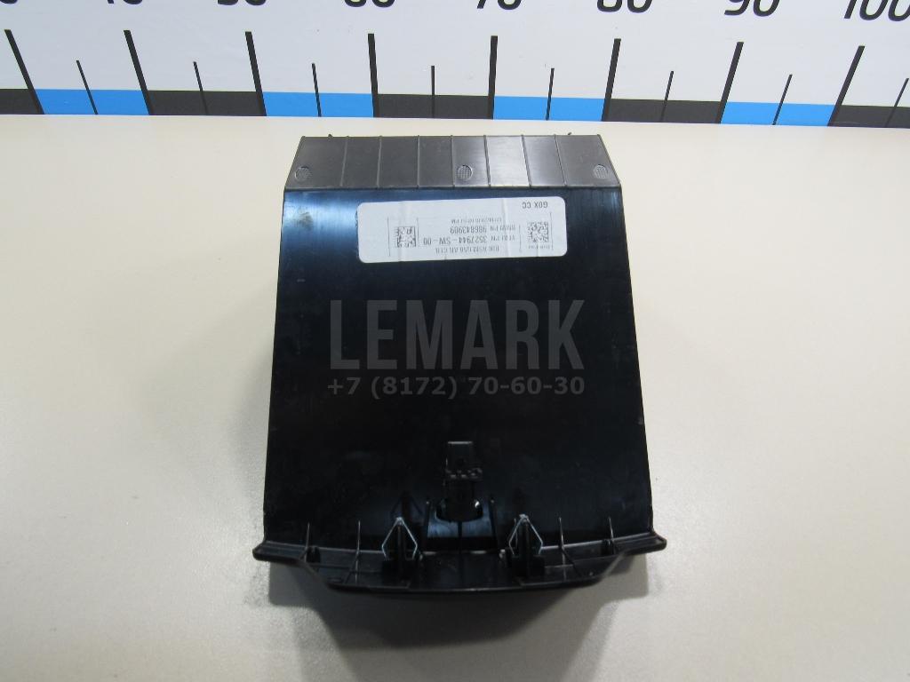 Накладка (кузов внутри) для  BMW 3-serie F30/F31/F80 2011-2020