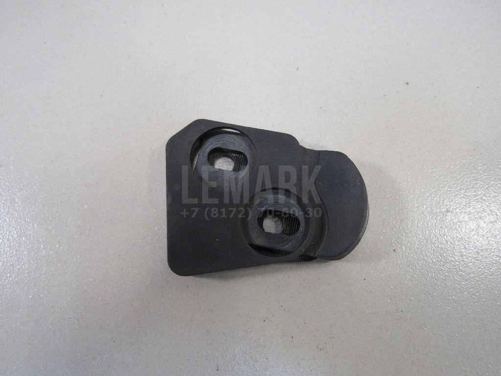 Направляющая двери багажника 7L6827680B VAG