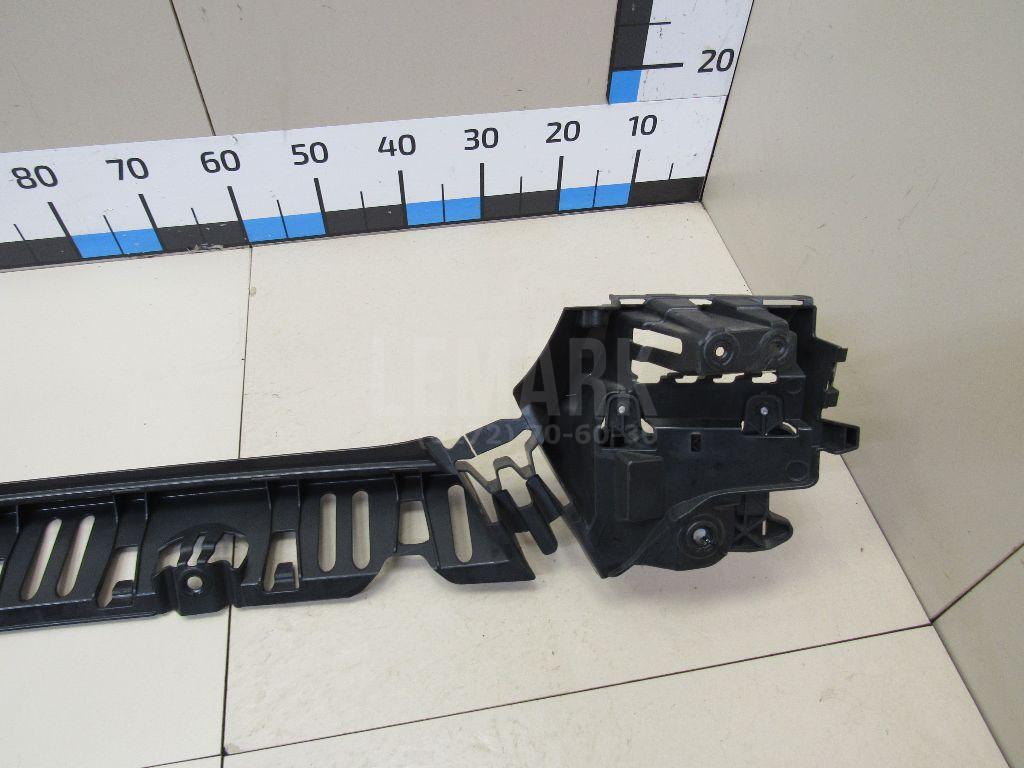 Направляющая заднего бампера для  BMW 7-serie G11/G12 2015-2022
