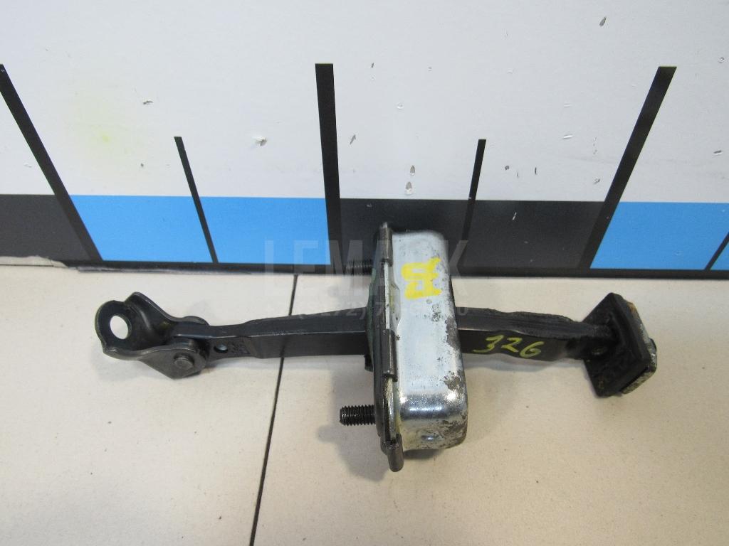 Ограничитель двери 793902W010 Hyundai-Kia