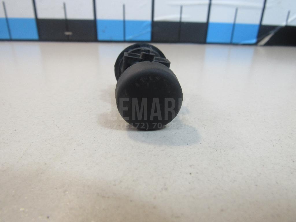 Отбойник капота 65822BR00A Nissan