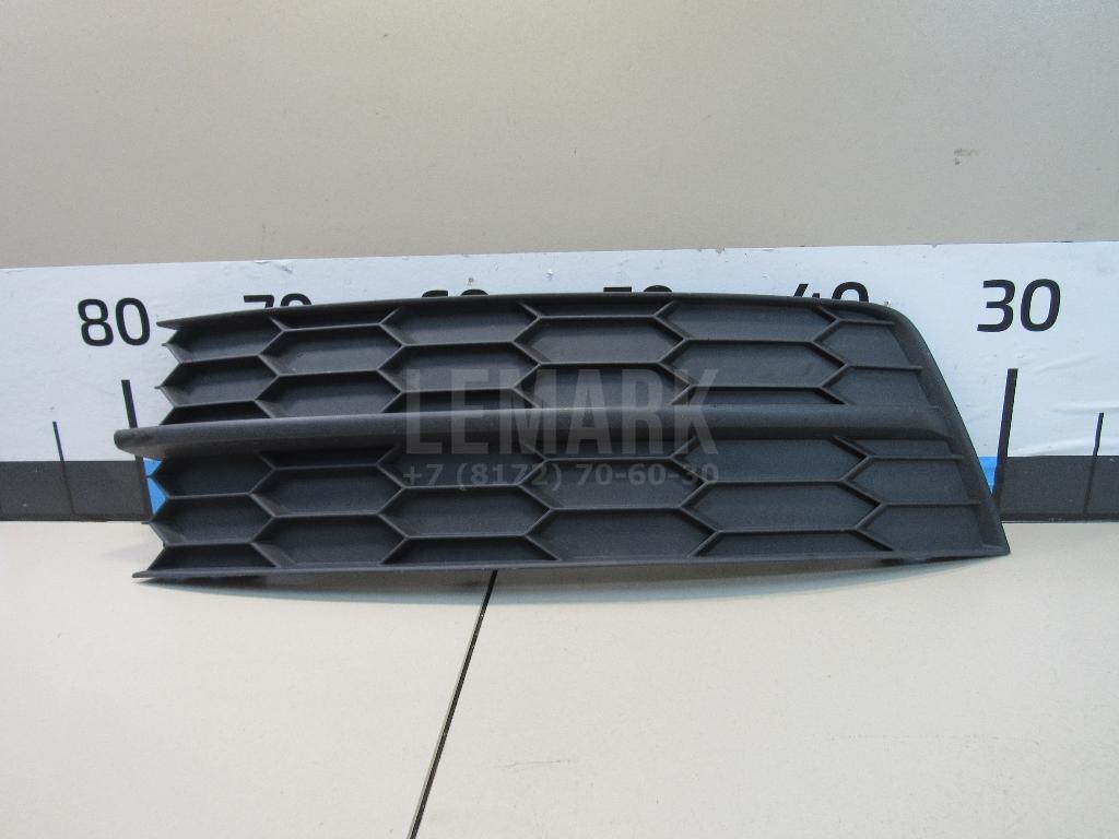 Решетка в бампер правая 60U8073689B9 VAG