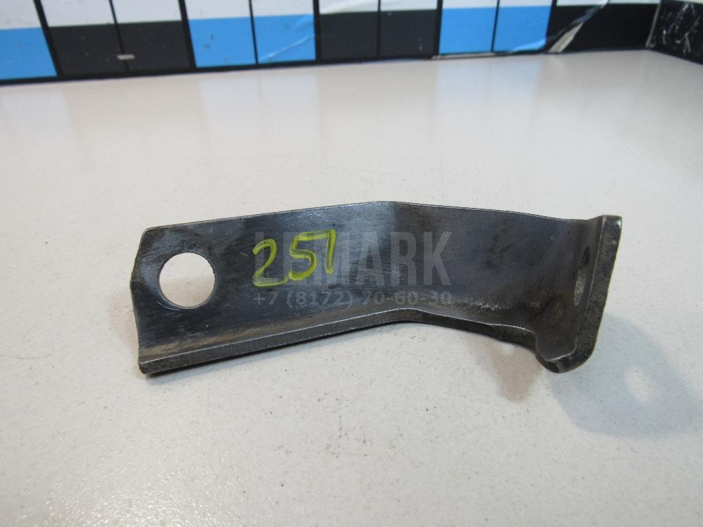 Кронштейн глушителя 5Q0253463AE VAG