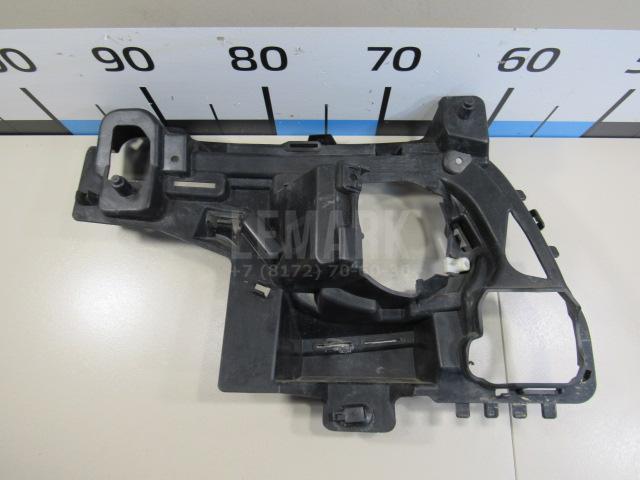 Кронштейн крепления фары для  Ford Fiesta 2001-2008
