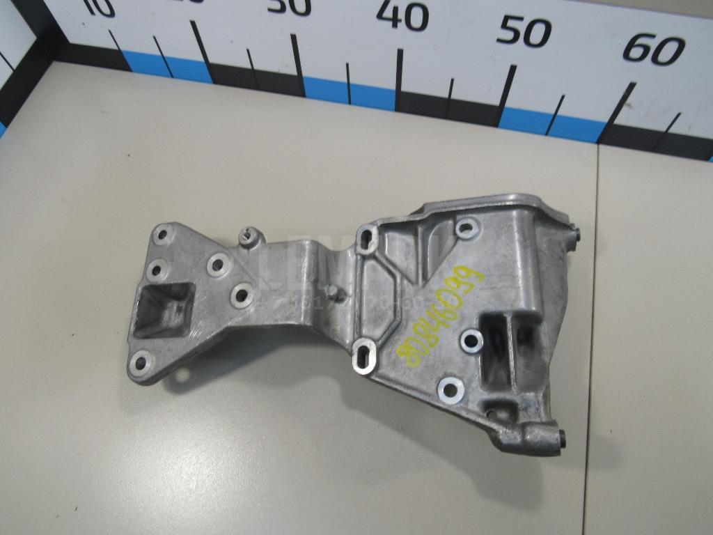 Кронштейн гидроусилителя 30731516 Volvo