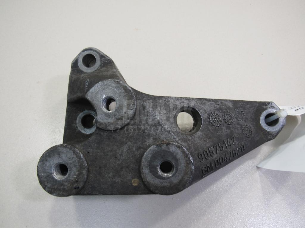 Кронштейн опоры КПП 90575142 GM