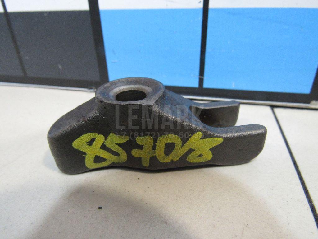 Кронштейн форсунки 338142F000 Hyundai-Kia