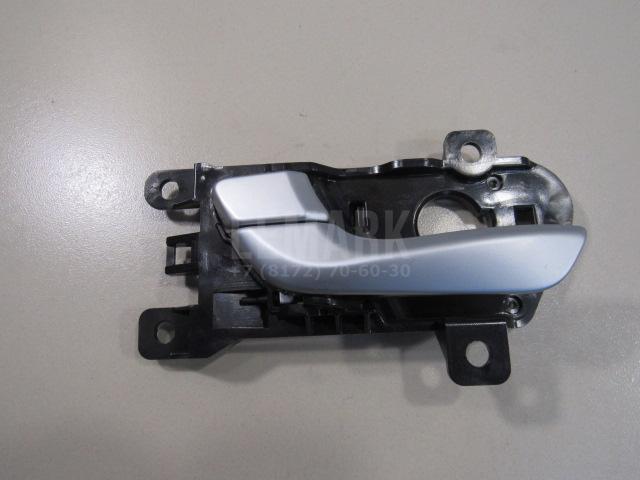 Ручка двери внутренняя левая 826102W000SDH Hyundai-Kia